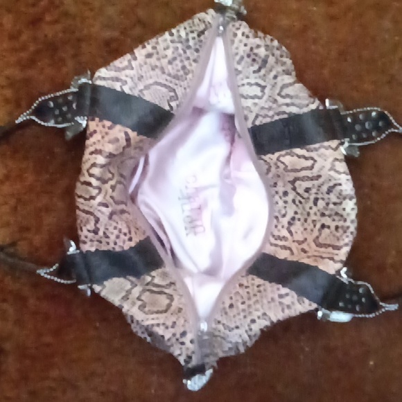 Purse - Picture 3 of 4